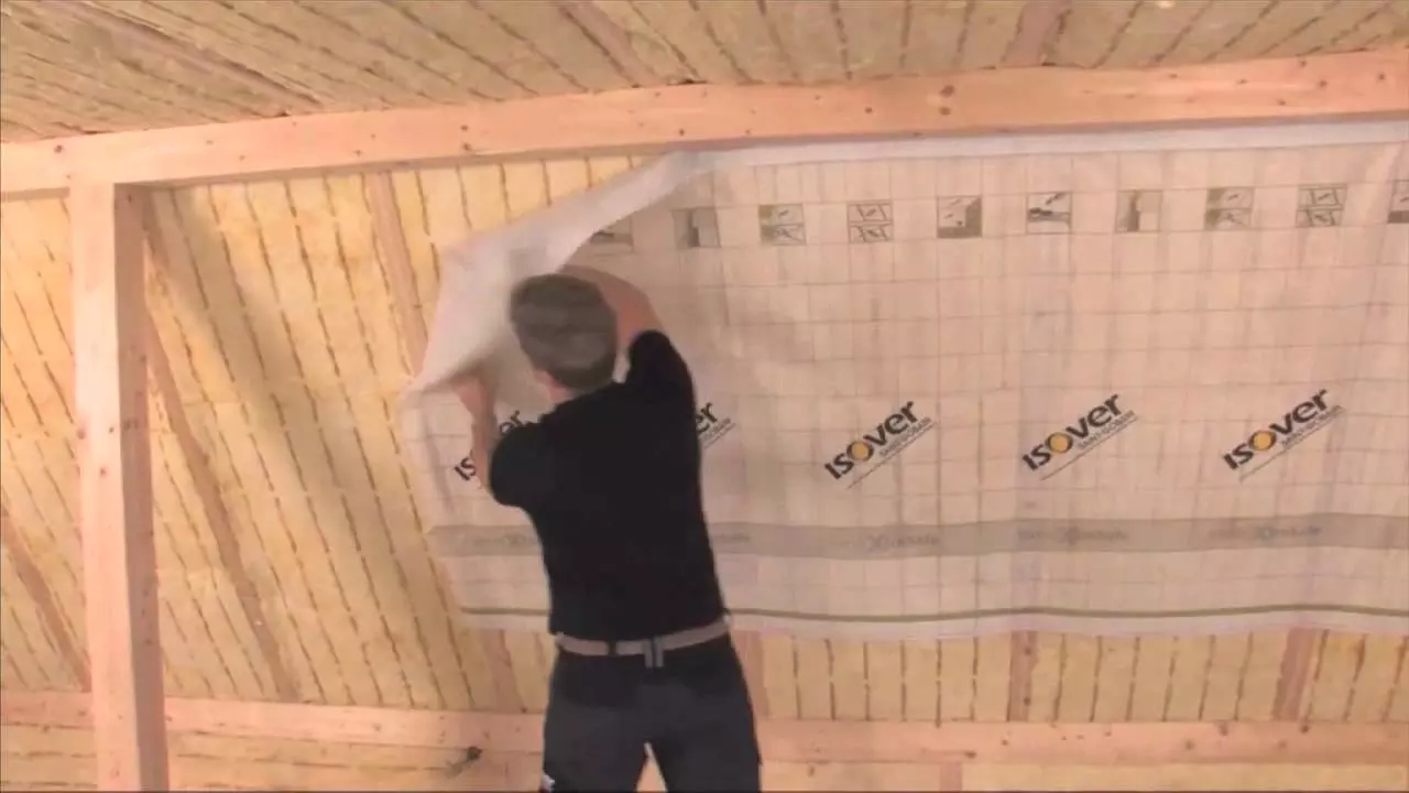 ISOVER Vario Xtra: Airtight & Moisture Control thumbnail